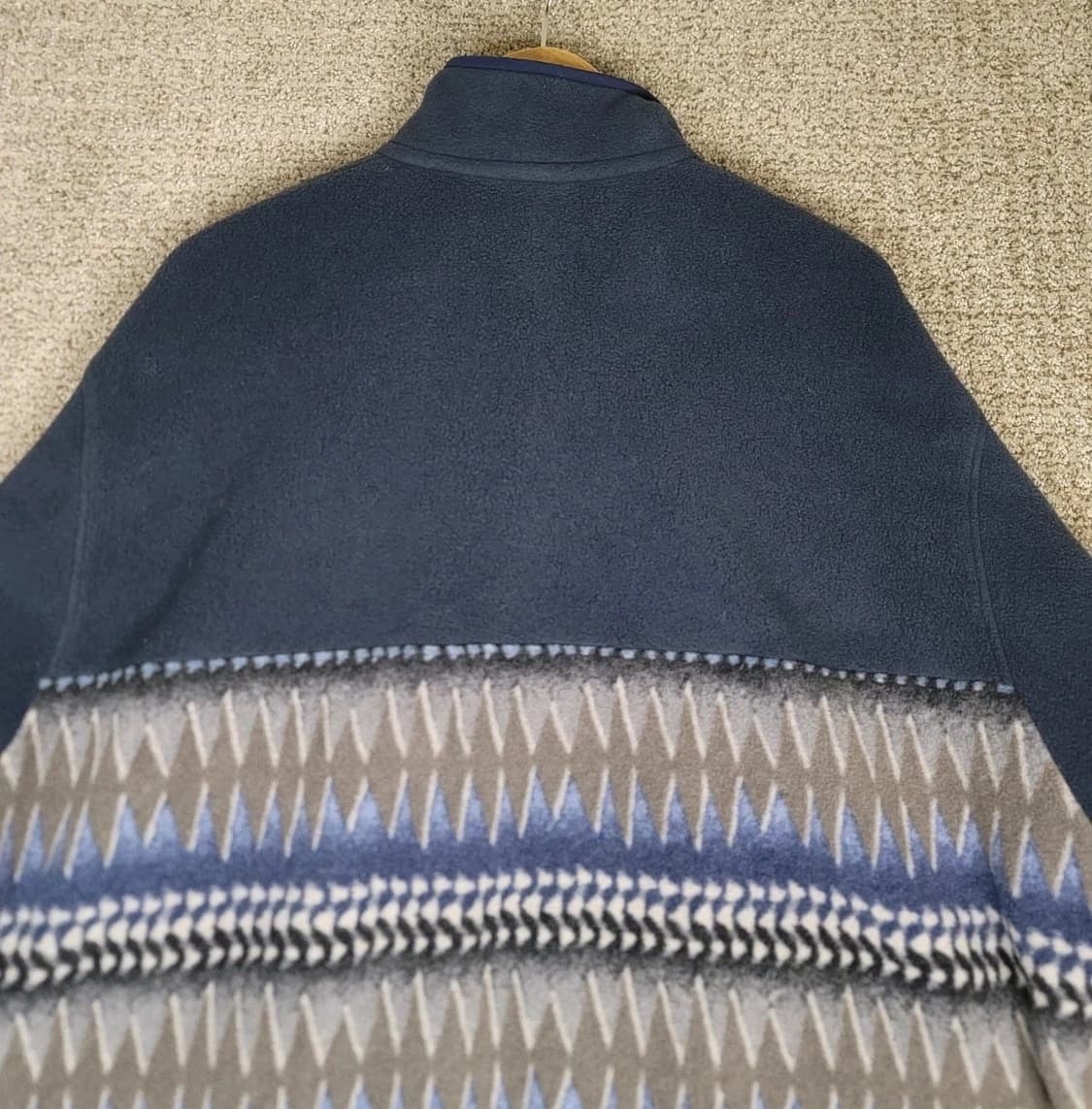 01FW 파타고니아 신칠라 스냅-티 네이비/블루 그레이 패턴 상품이미지6