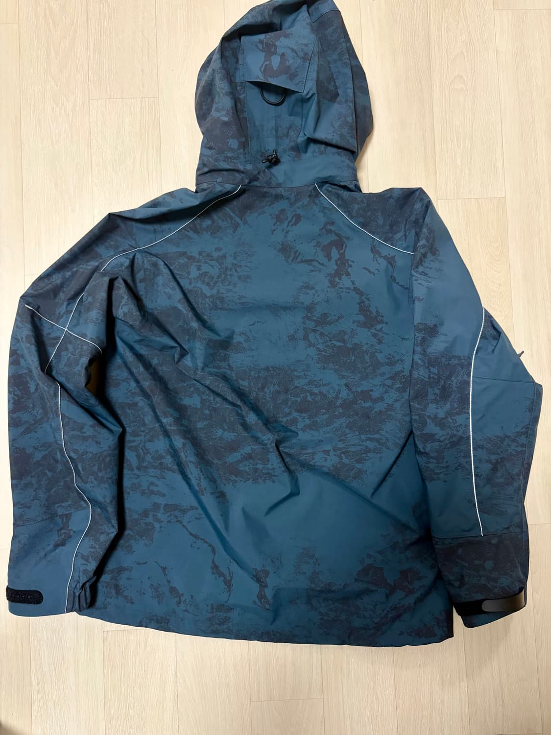 새상품 And wander 앤드원더 프린트 퍼텍스 쉴드 레인자켓 L 상품이미지2