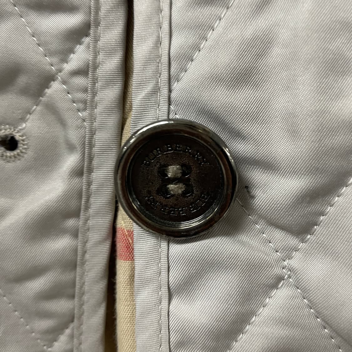 버버리 퀄팅 자켓 XXL 상품이미지4