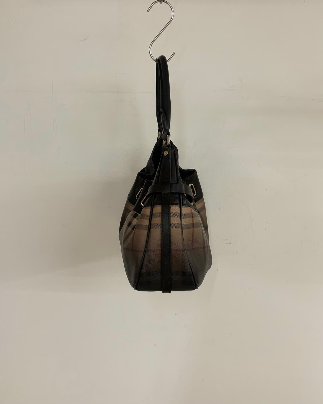 버버리 빈티지 체크 그라데이션 호보 토트백 상품이미지3
