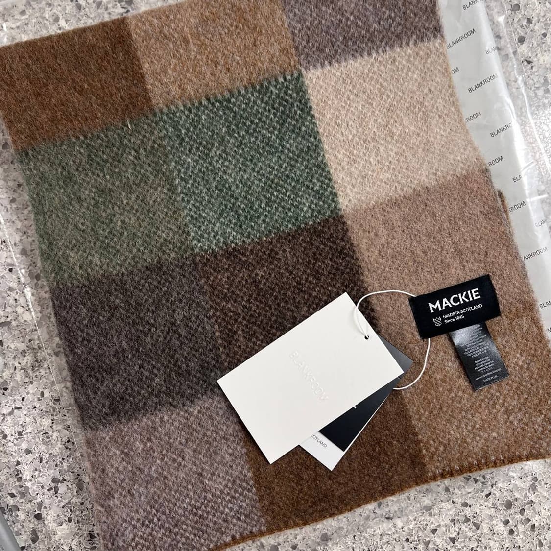 블랭크룸 / 로버트 맥키(브라운/세이지) / OS 상품이미지2