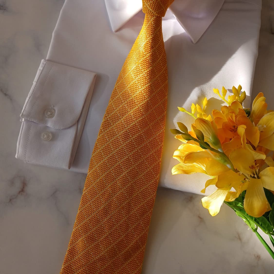 파이브 포켓 실크 옐로우 스트라이프 넥타이 9cm A+등급 A19462
 상품이미지7