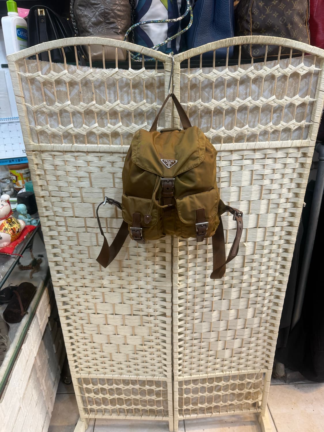 정품 프라다 나일론 백팩 팝니다 상품이미지1