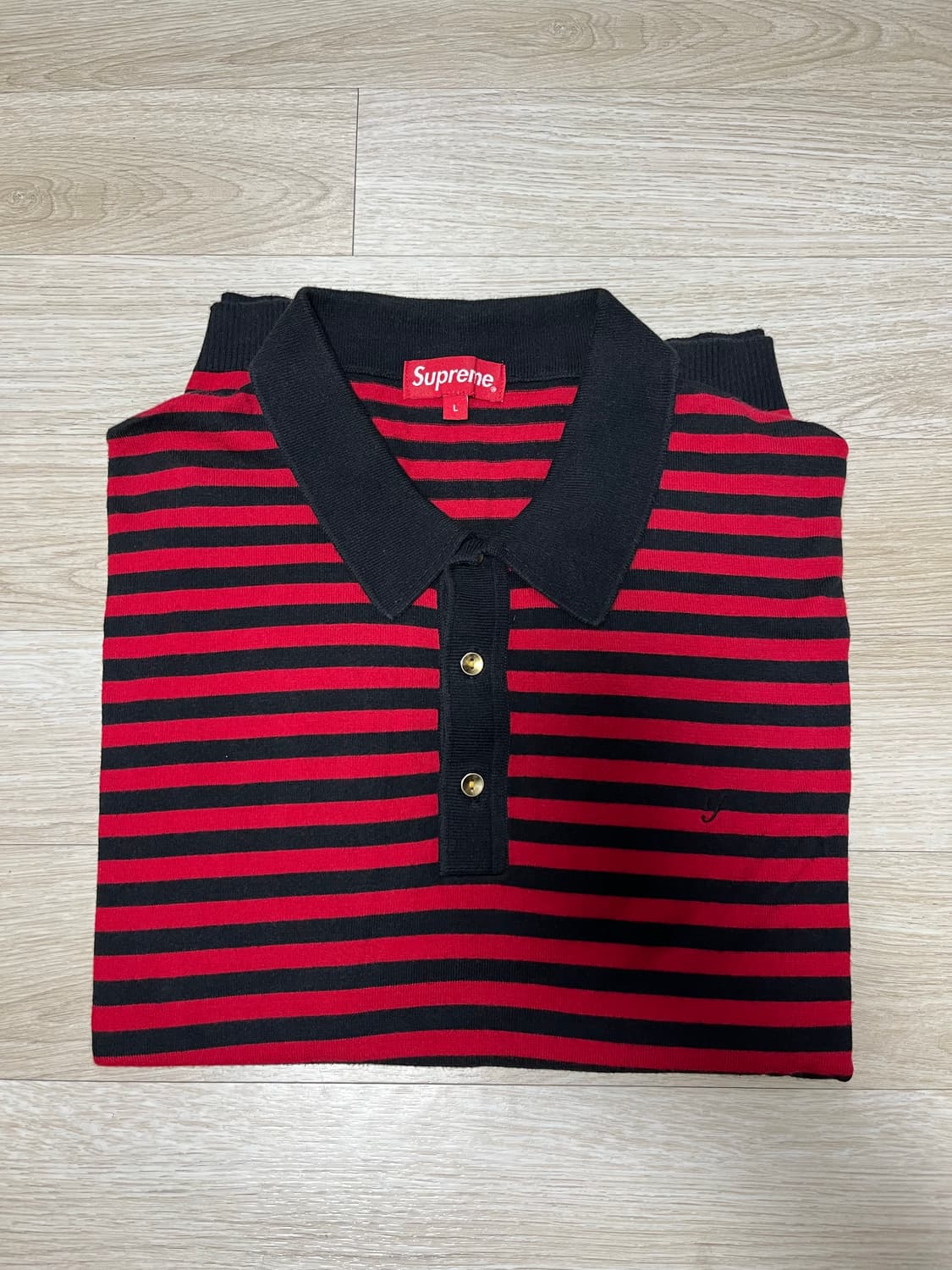 [L] 슈프림 18ss 스트라이프 니트 폴로 블랙/레드 상품이미지3