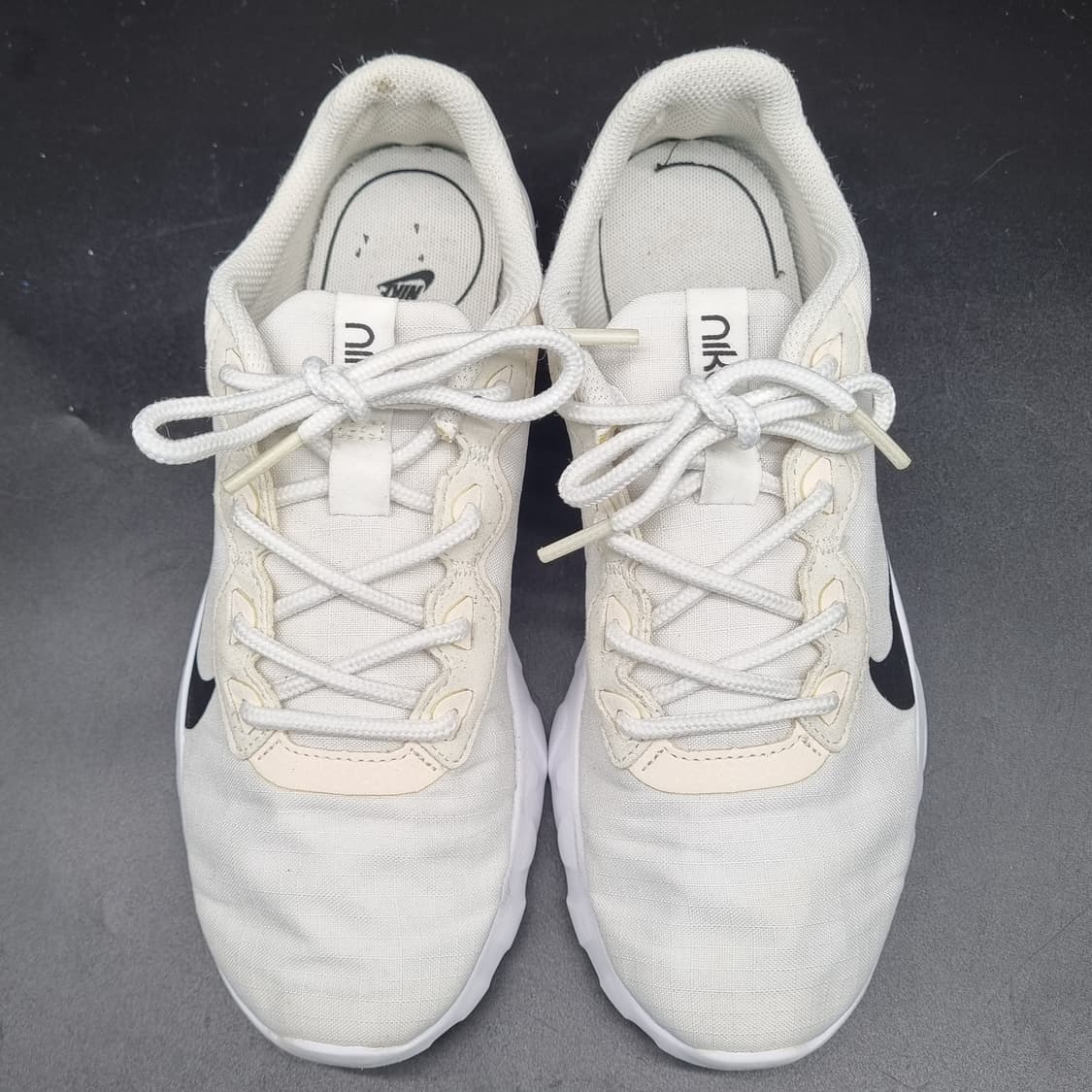 나이키 익스플로러 스트라다 여성운동화240 상품이미지2