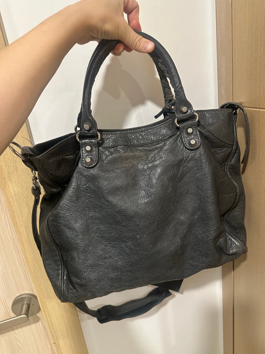 발렌시아가모터백 상품이미지3