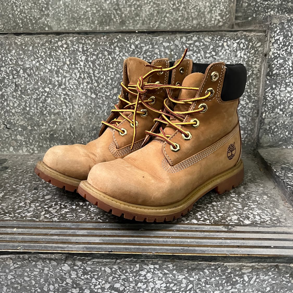 팀버랜드 6인치 프리미엄 워터프루프 부츠 상품이미지1