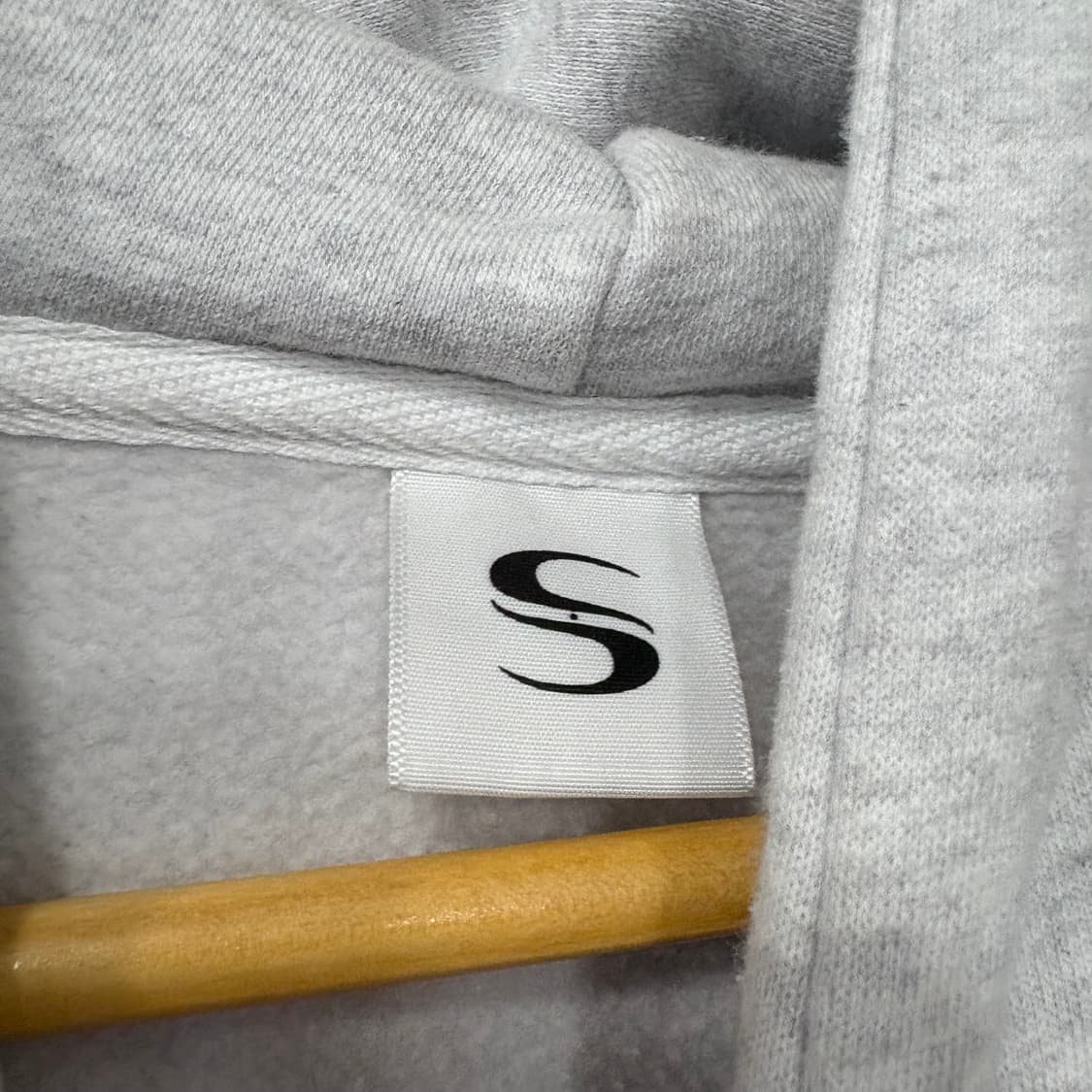 소라노 후드티 상품이미지4