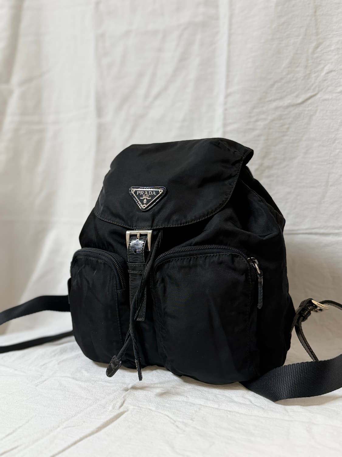 정품 프라다 포코노 나일론 투포켓 백팩 스몰 상품이미지3