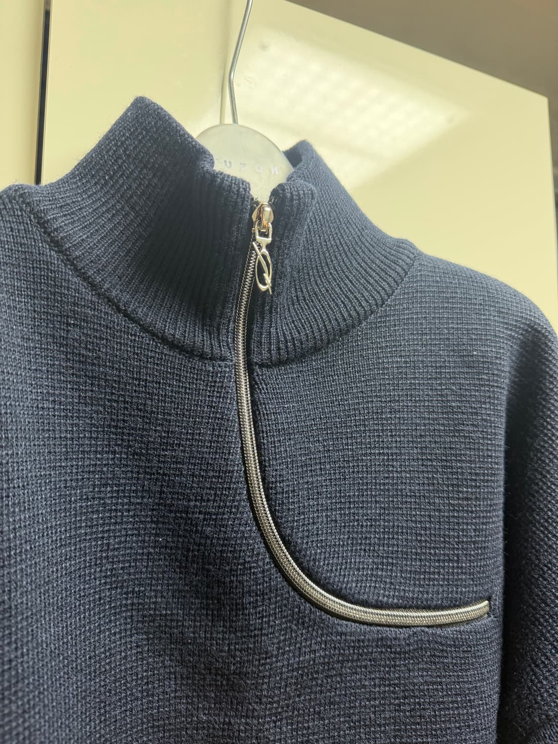 51퍼센트 니트 반집업 상품이미지2