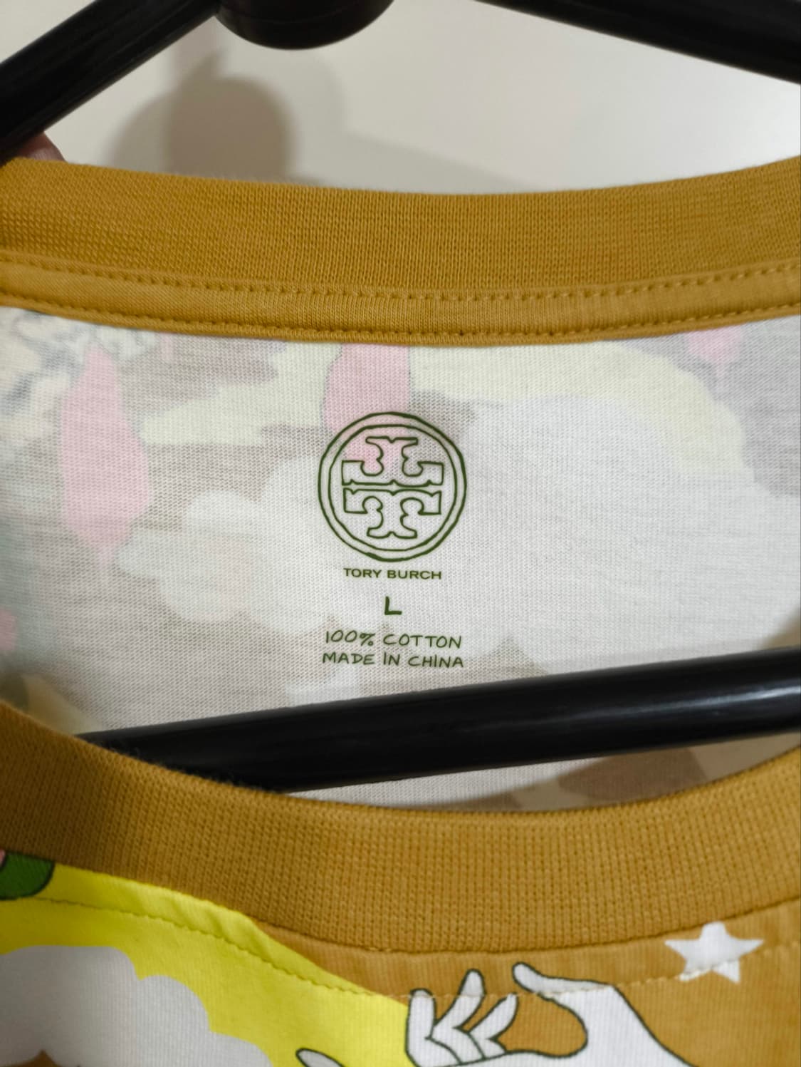 77 토리버치 팝아트 플라워 그래픽 반팔 티셔츠 상품이미지5