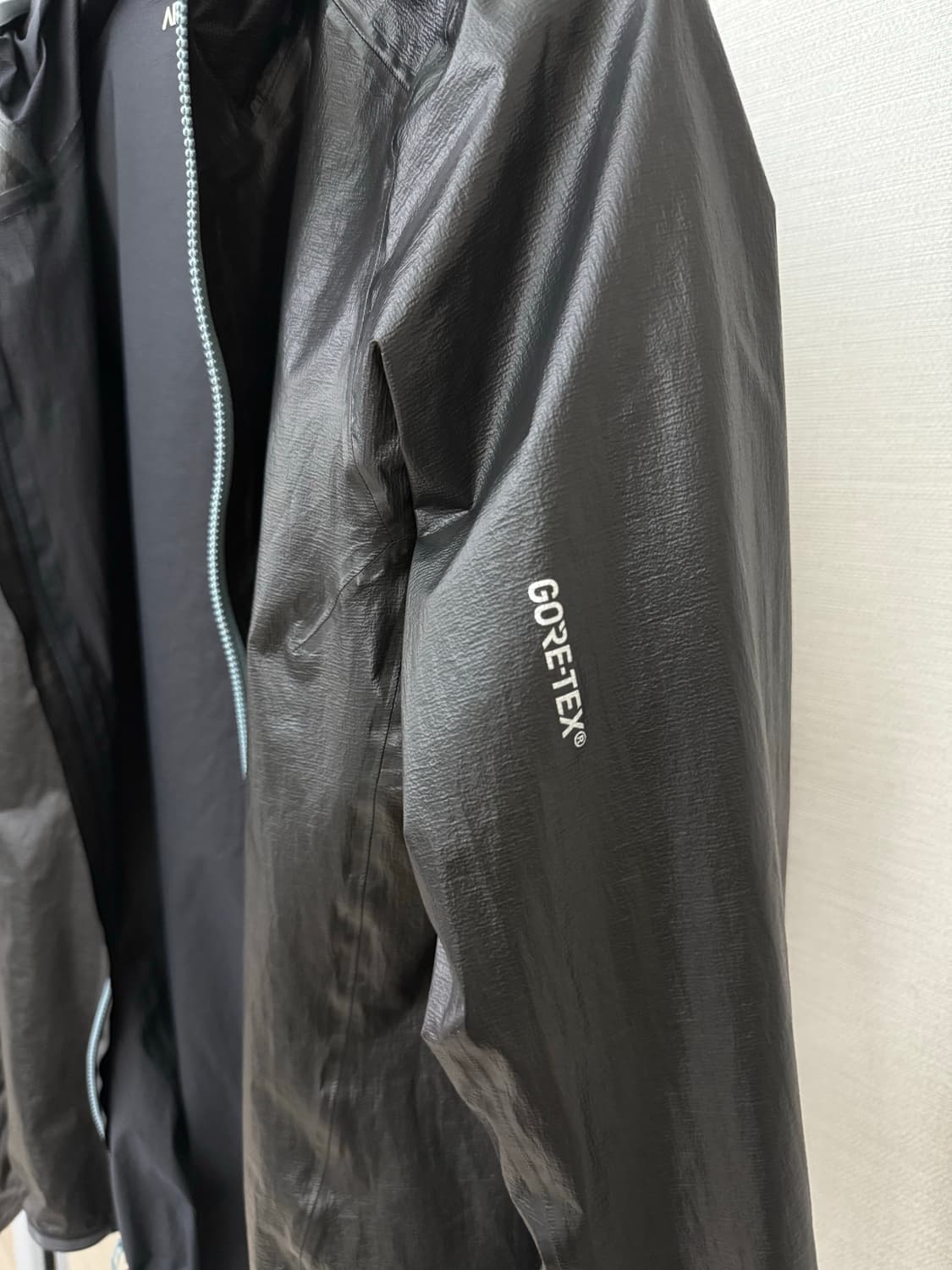 아크테릭스 후디 셸 자켓 상품이미지4