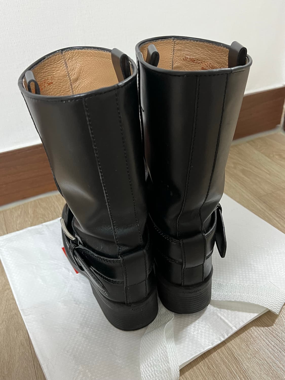 [아카이브앱크]버클 부츠 블랙 240-245 상품이미지6