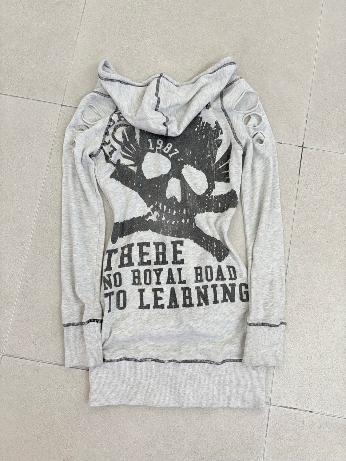 해골 데미지 후드집업 상품이미지1