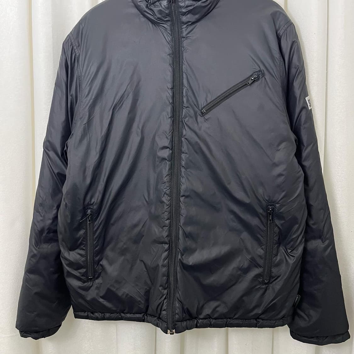 스투시 블랙 리버시블 패딩 점퍼 상품이미지2