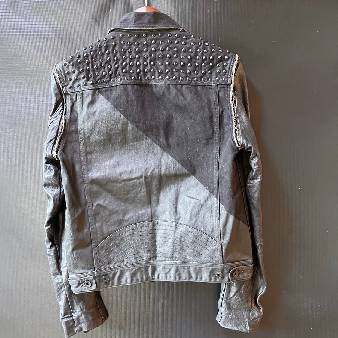 2013 Guess × Tiësto 스터드 트러커 자켓 상품이미지6