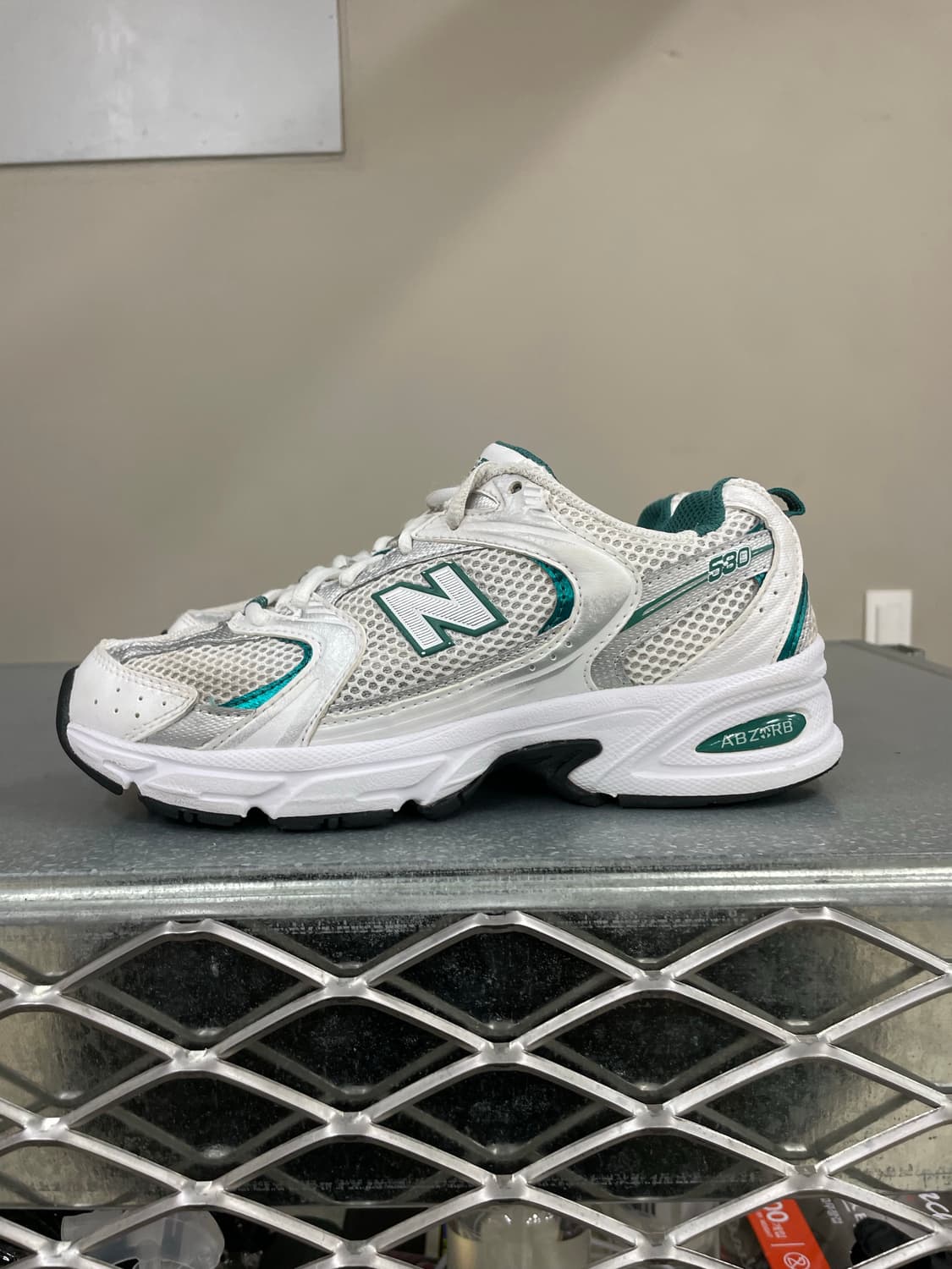 뉴발란스 530 MR530AB 화이트 민트 그린 225 상품이미지1