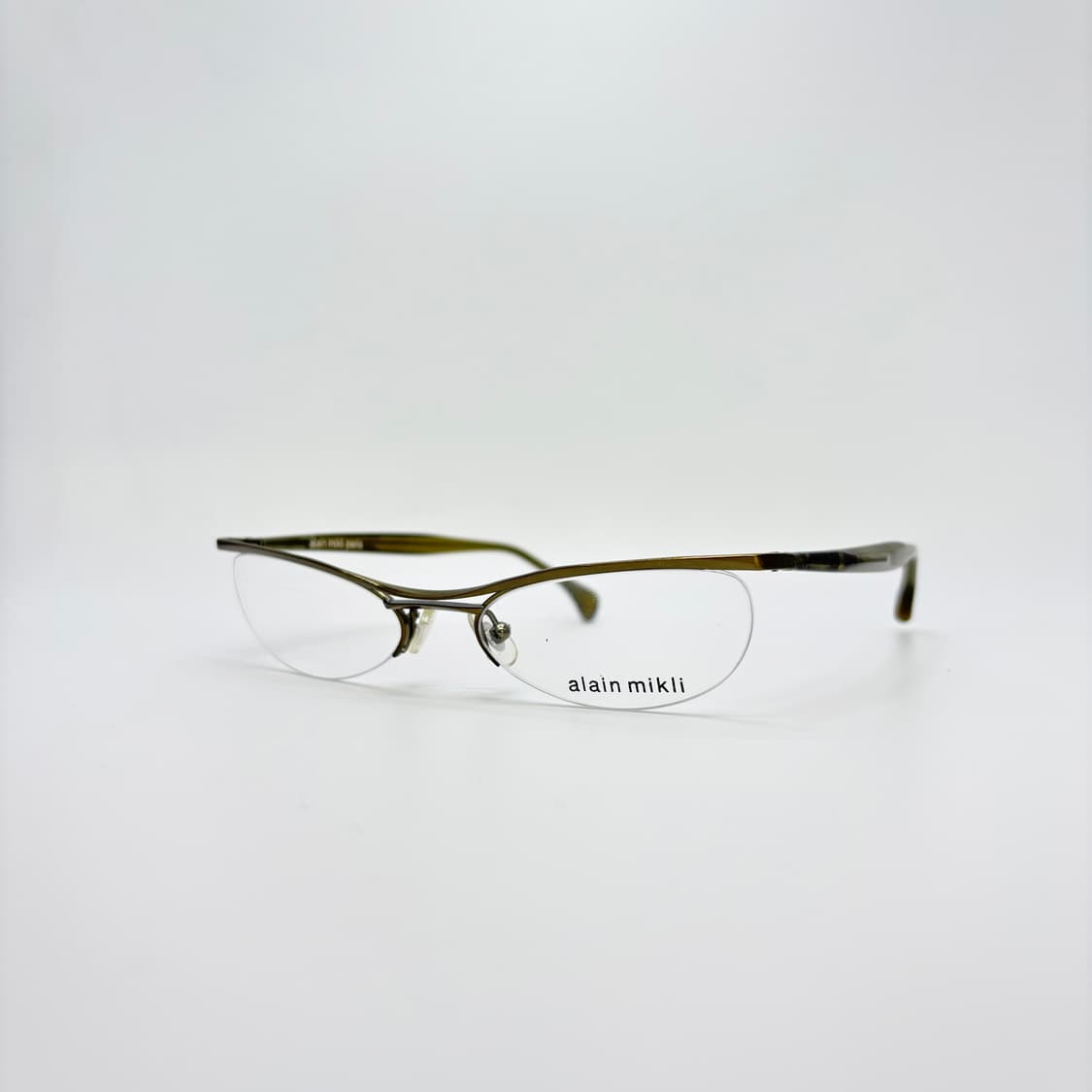 ALAIN MIKLI 알랭 미끌리 카키 투브릿지 반무테  상품이미지1