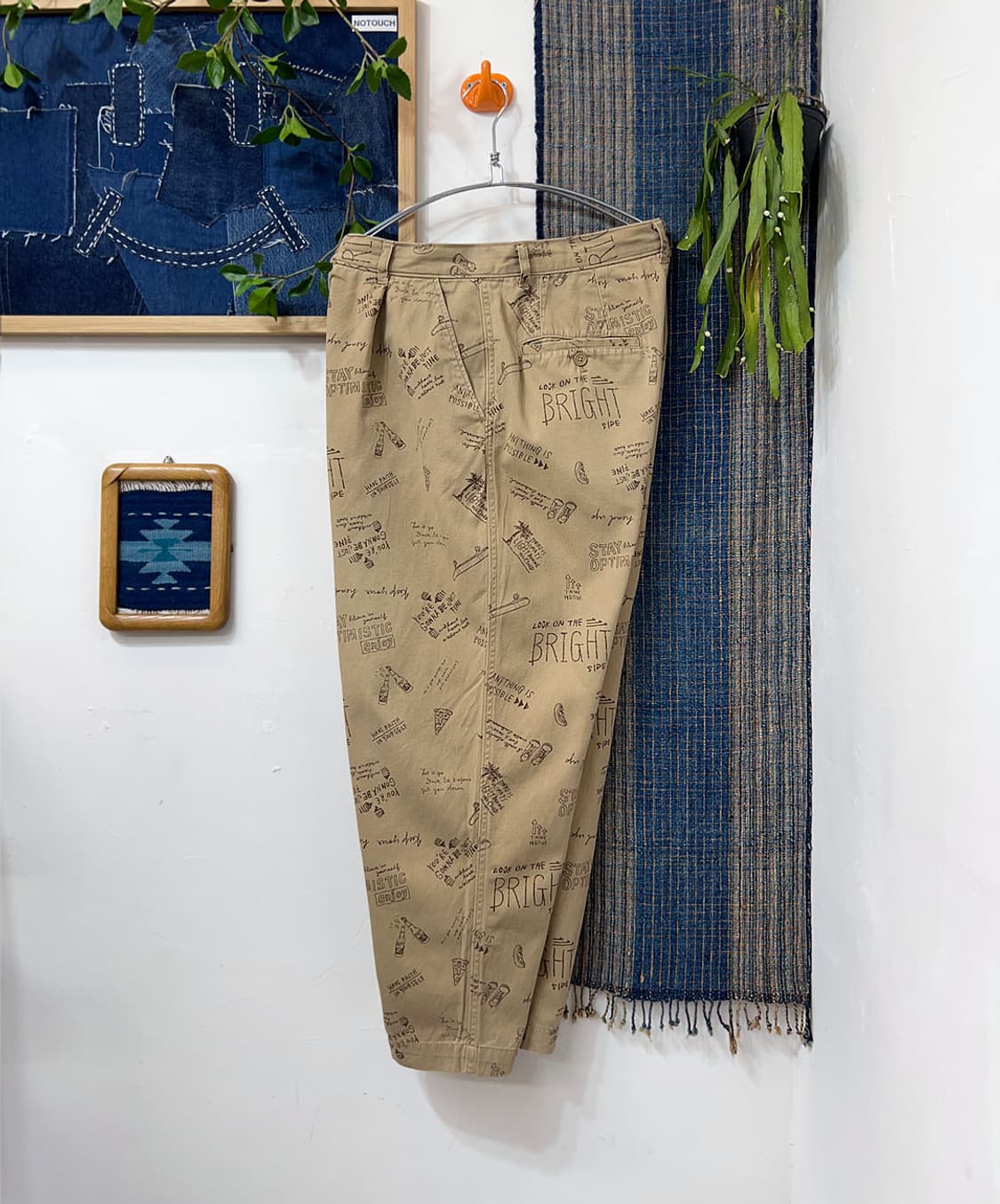 UNSTUDIED Printed Relaxed Chino Pants 상품이미지3