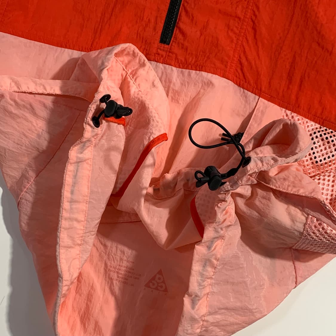 나이키 Acg 우먼스 우븐 크롭 아노락  상품이미지3