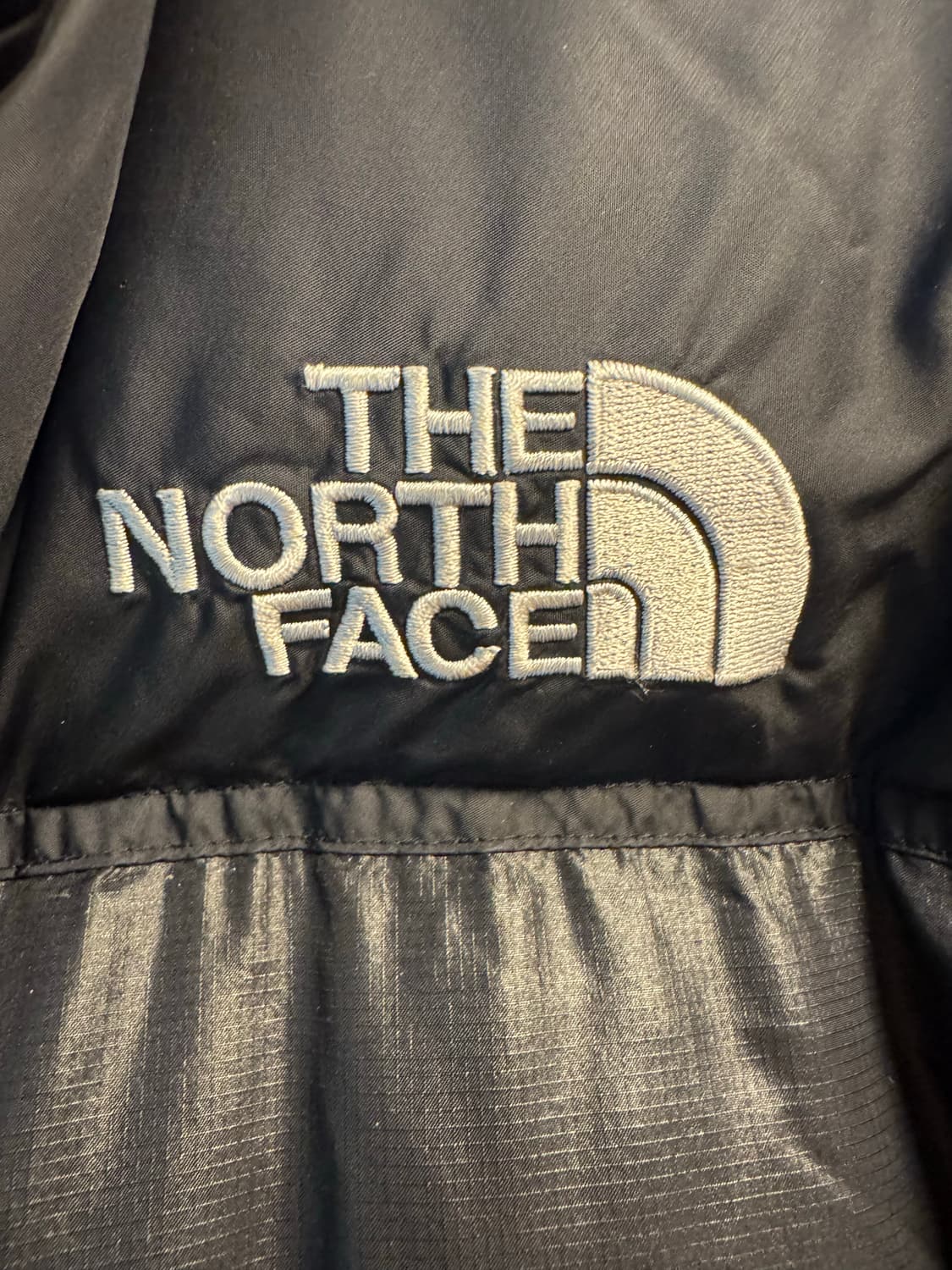 노스페이스 눕시 700 블랙 100사이즈 국내판 정품 상품이미지5