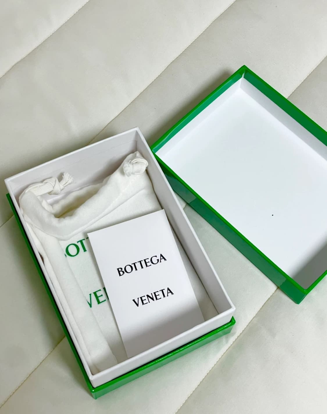 보테가베네타 카세트 명함지갑  상품이미지3