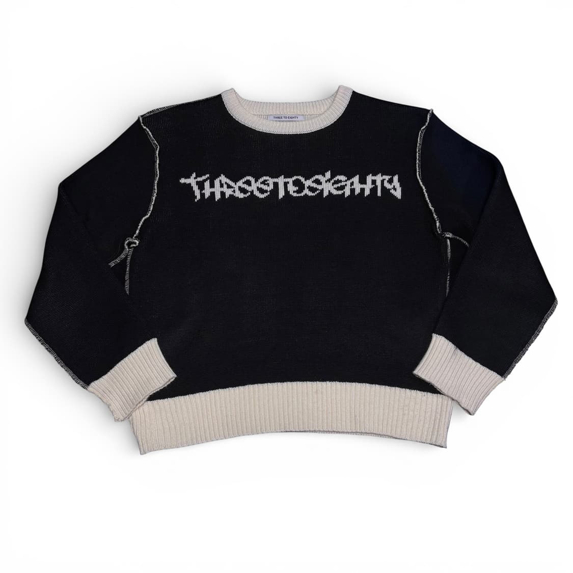 우먼FREE 쓰리투에이티 블랙 스티치 레터링 니트 상품이미지2