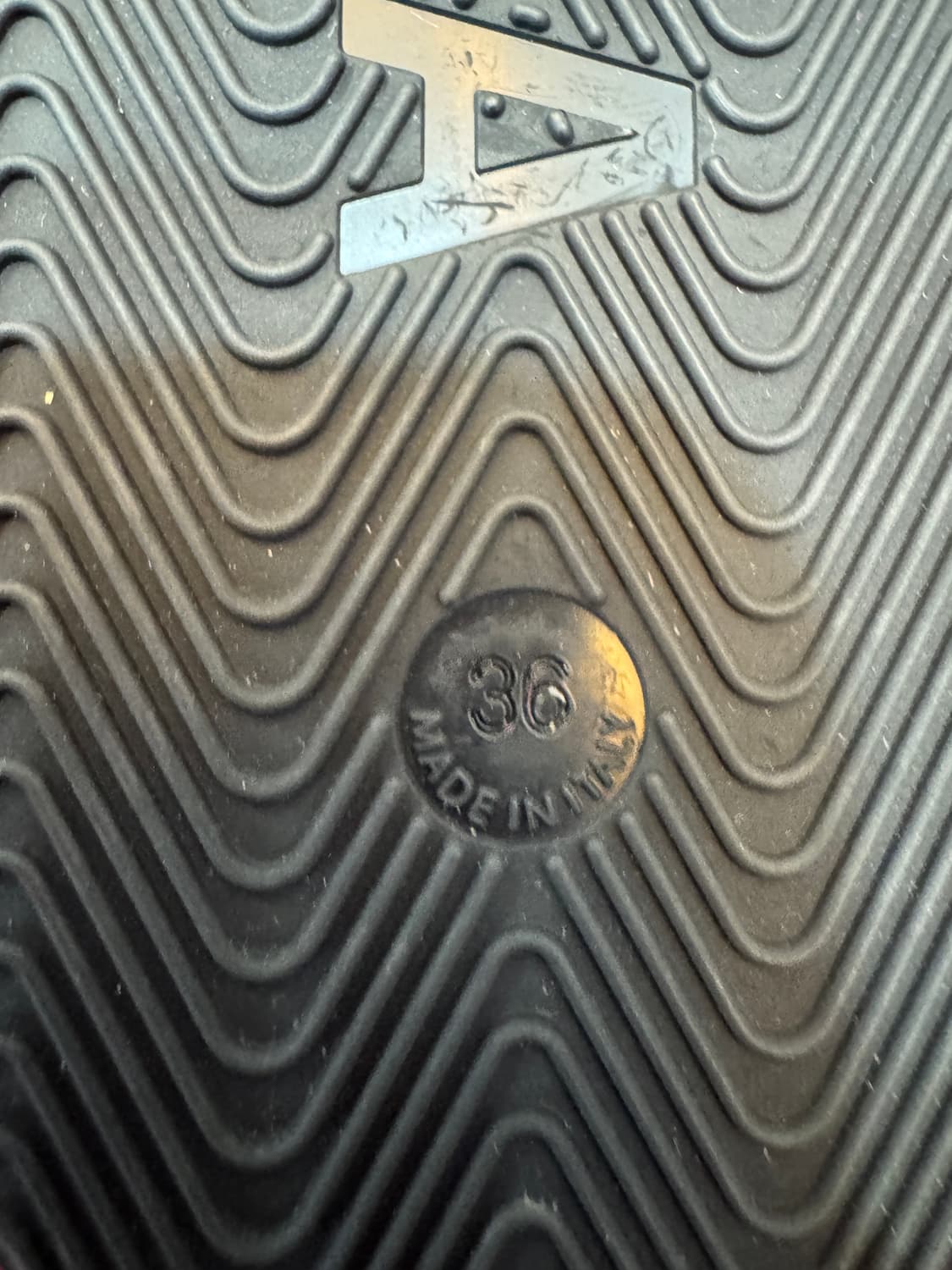 새상품급 발렌시아가 슬라이드 슬리퍼 36사이즈 상품이미지4