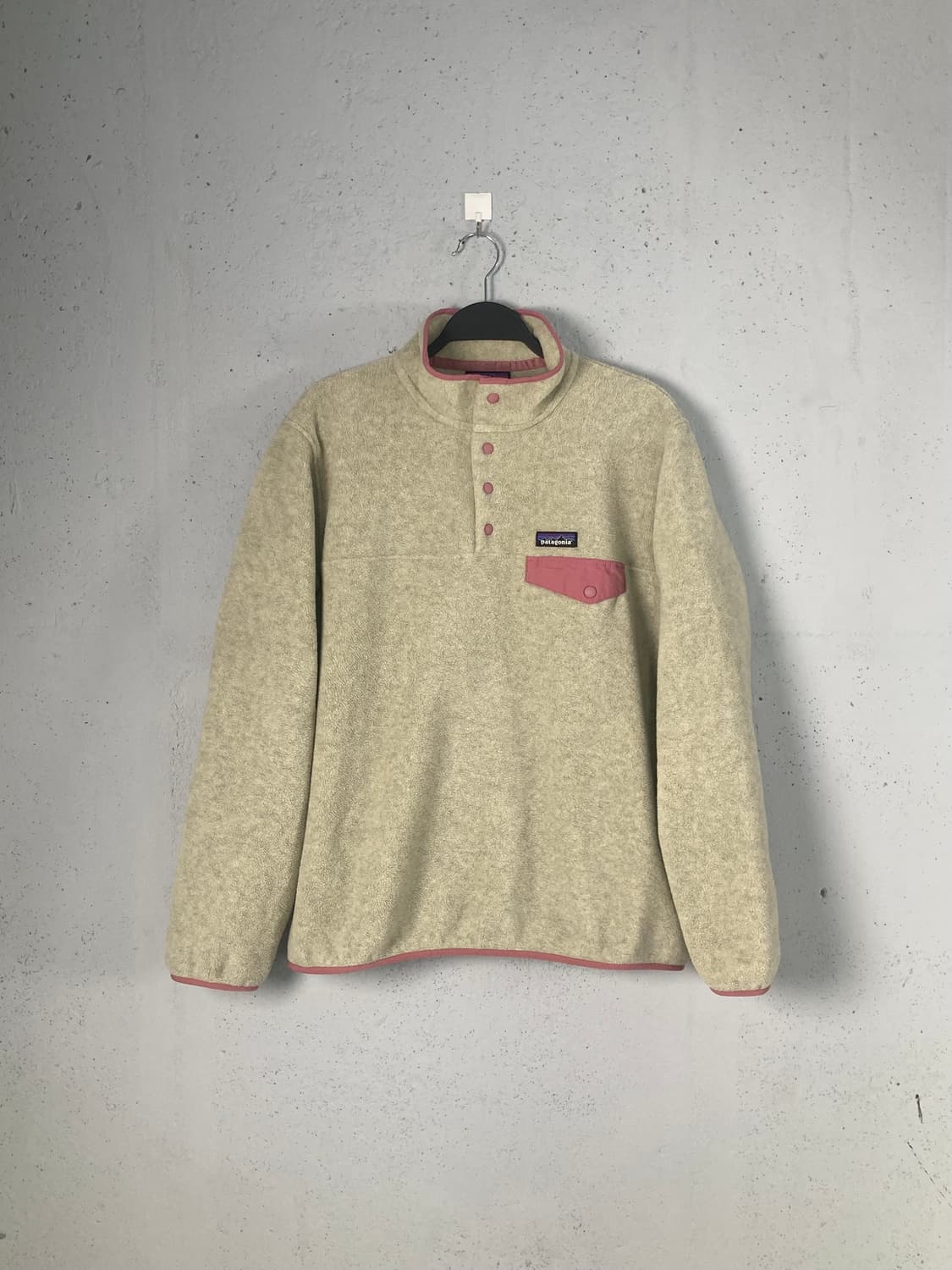 파타고니아 신칠라 풀오버 오트밀/라이트스타핑크 (L) 상품이미지1