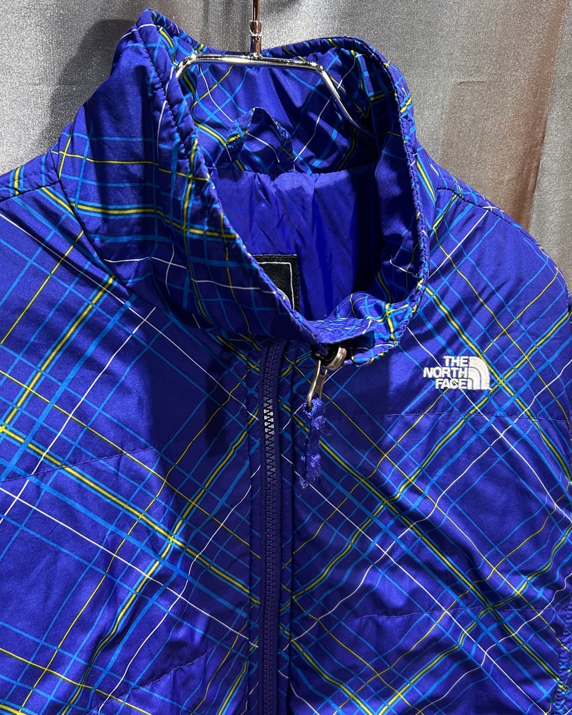 L 노스페이스 화이트라벨 블루 체크패턴 경량 패딩 상품이미지4