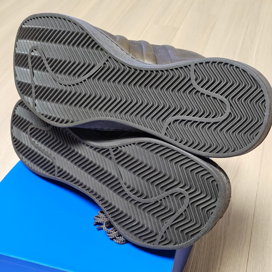 290 새제품) (W) 아디다스 X 아바바브 슈퍼스타 브라운 JR4280 상품이미지8