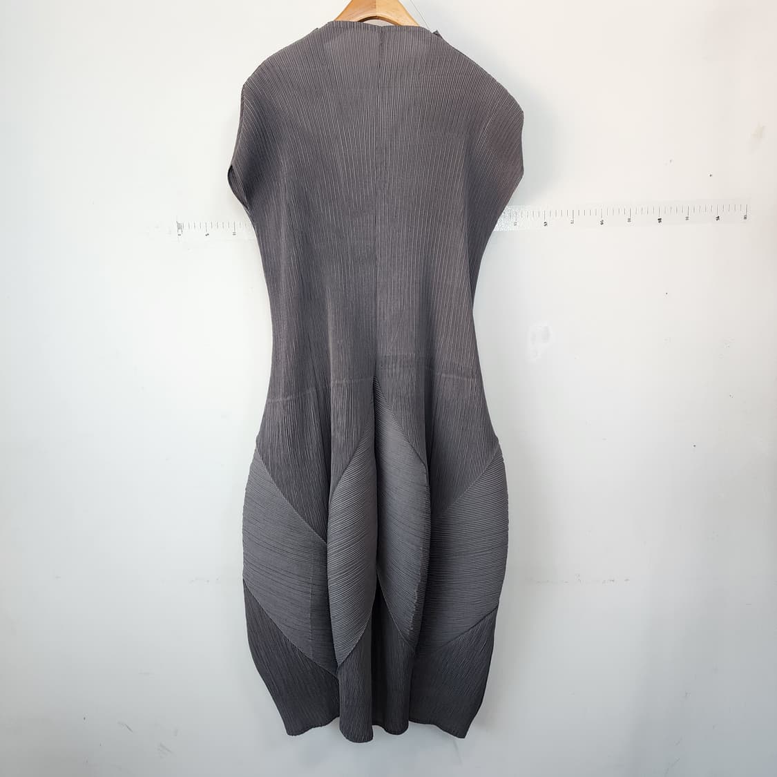 플리츠 원피스 그레이 상품이미지3
