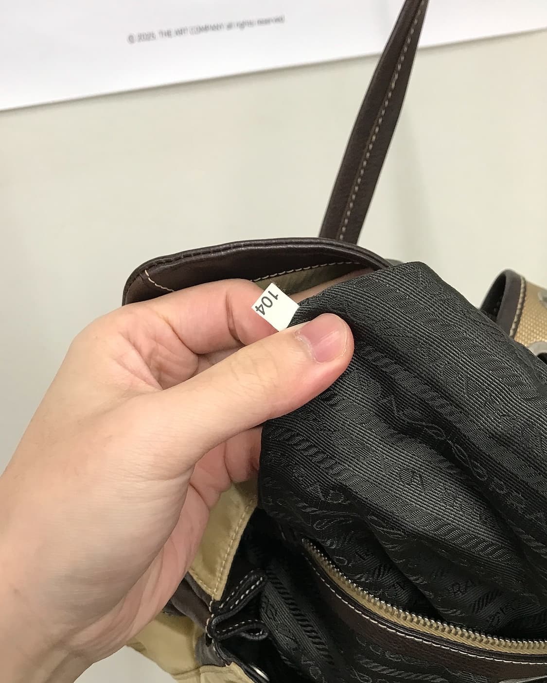 프라다 포코노 버클 숄더백 가방 상품이미지8