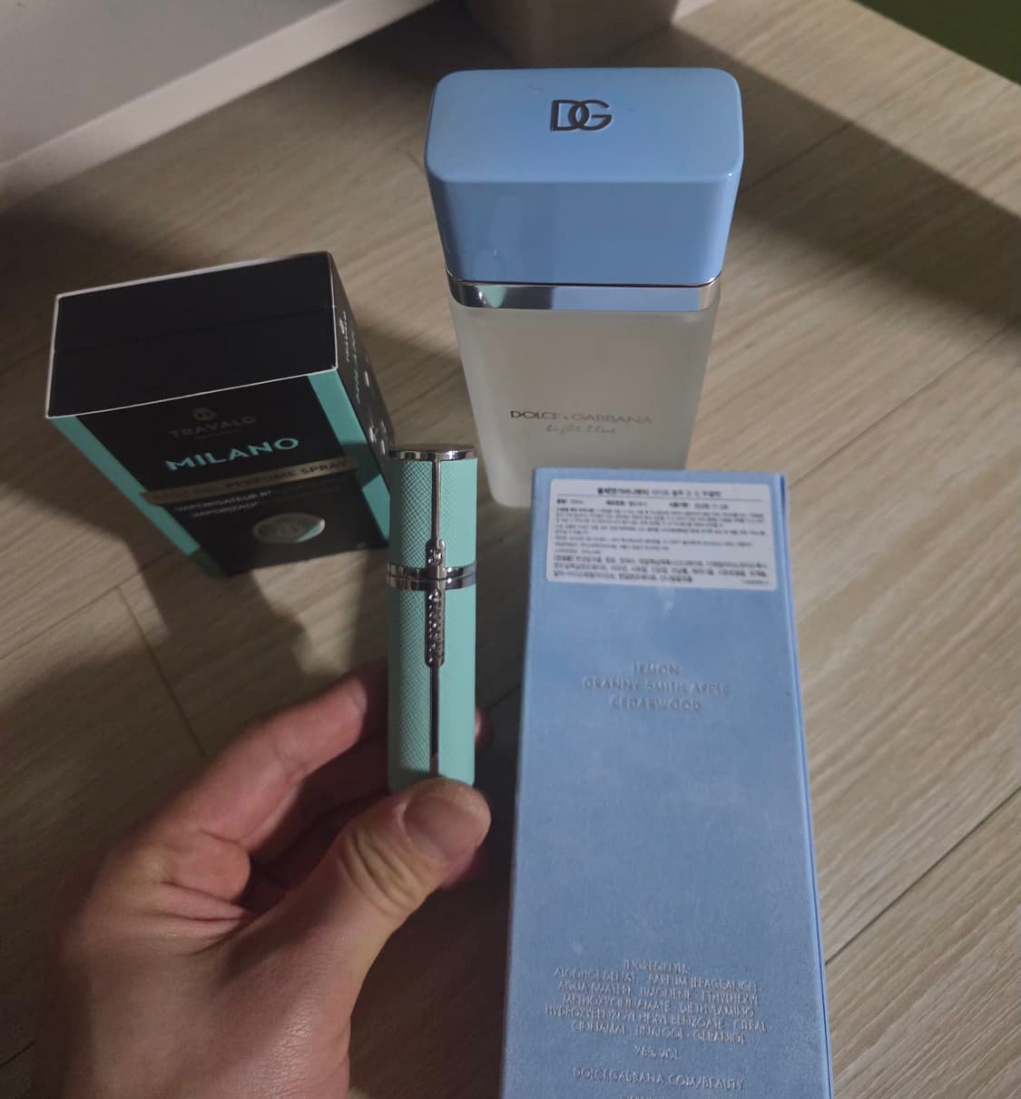 돌체앤가바나 라이트 블루 오 드 뚜왈렛 100ml & 트라발로 향수 공병 상품이미지1