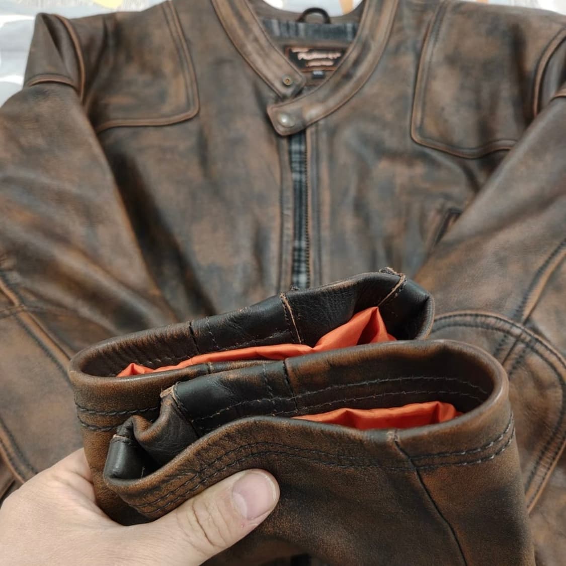 소프트 카프스킨 ’베놈‘ 레더 자켓  상품이미지4