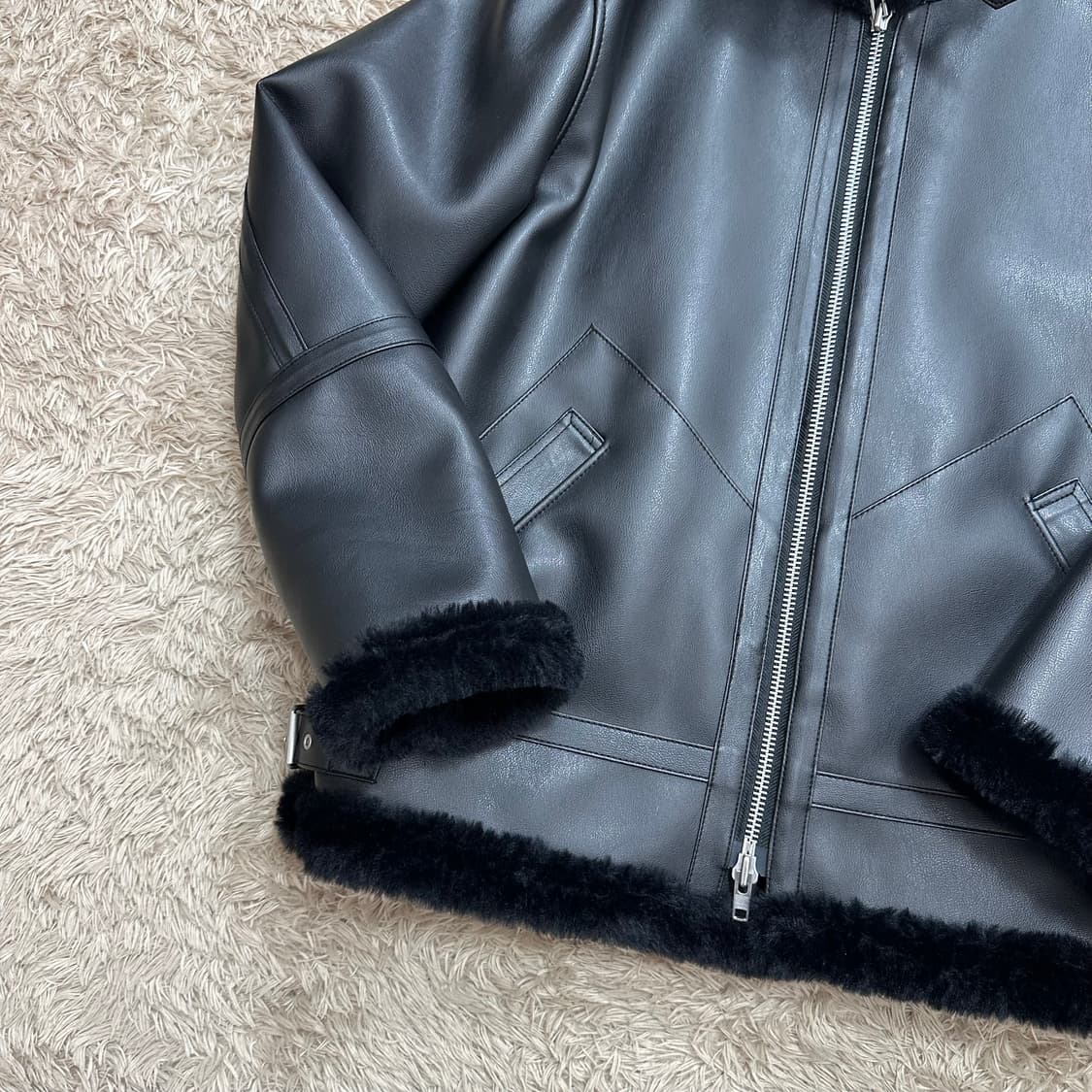 도프제이슨 블랙 무스탕 자켓 상품이미지3