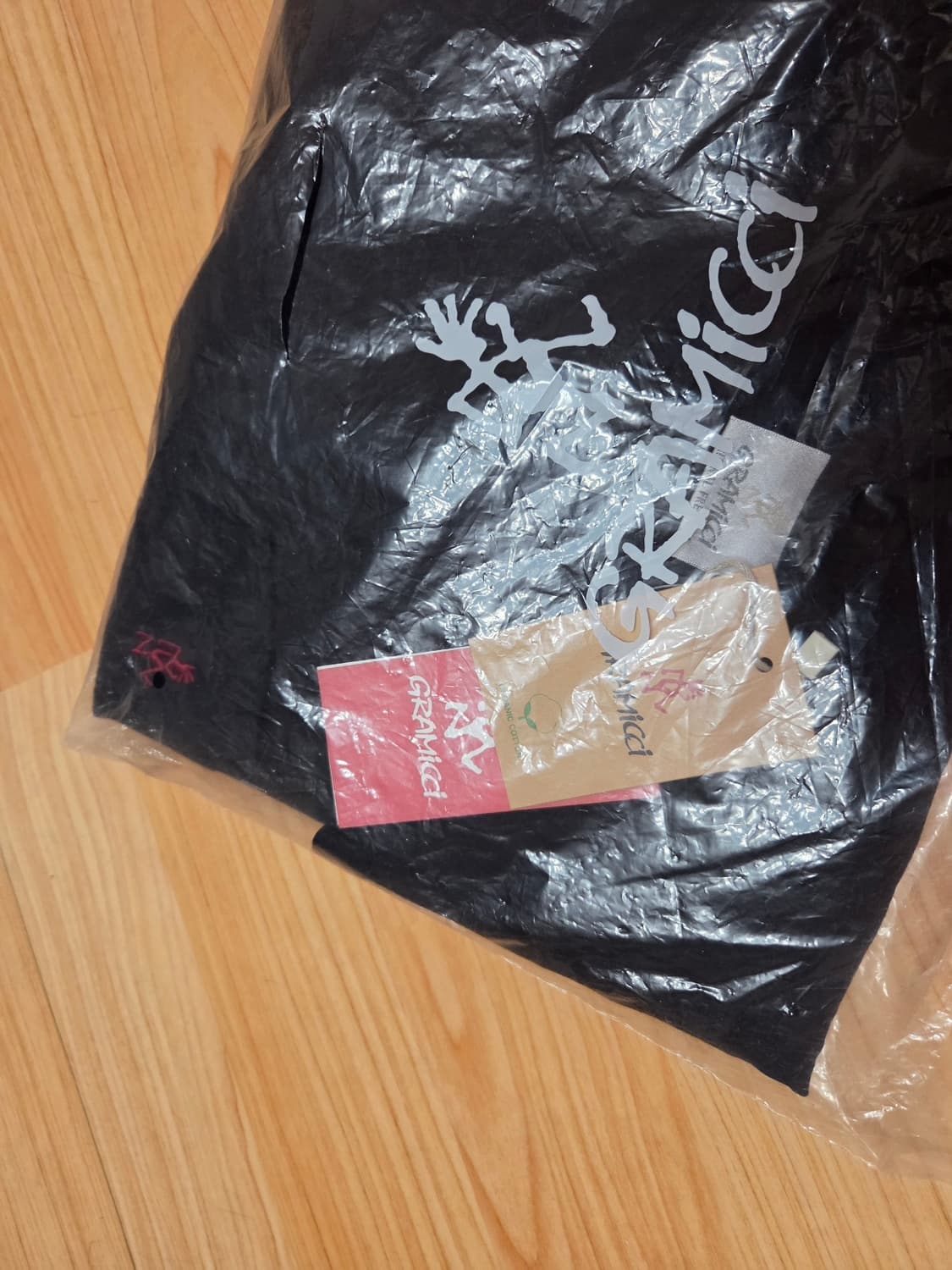 그라미치 자수 로고 티셔츠 새제품 상품이미지3