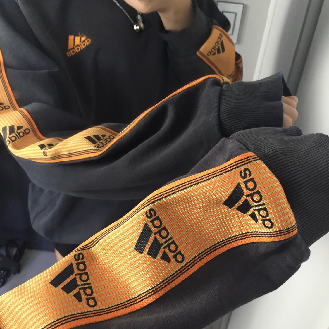 Adidas 클라이미윔 사이드 트랙 맨투맨 상품이미지3