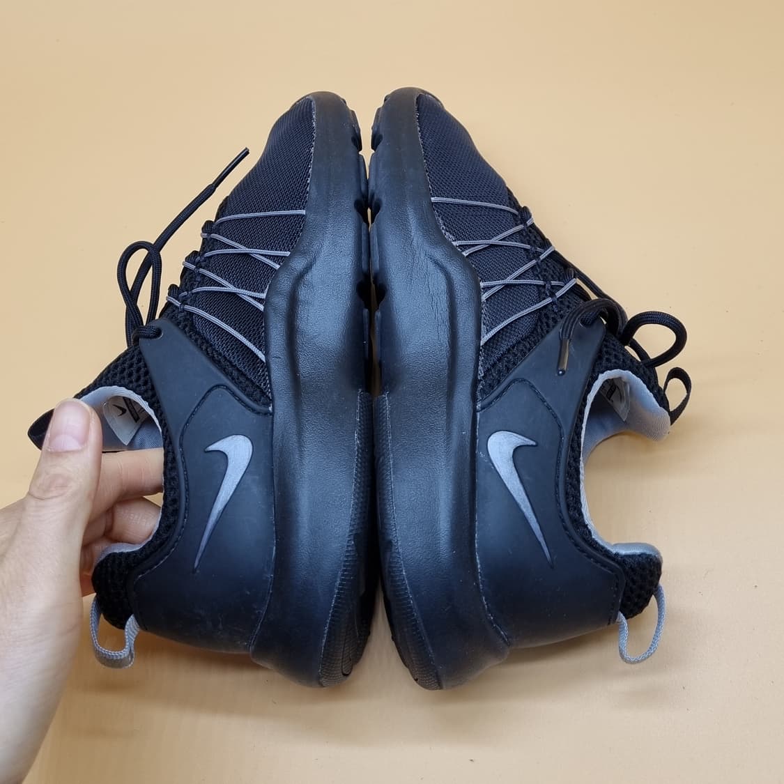 나이키 에어 다윈 여성운동화235  상품이미지4