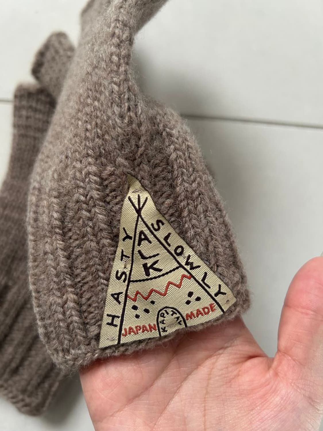 WOOL FORKTAIL GRAB 울 포크테일 그랩 상품이미지2