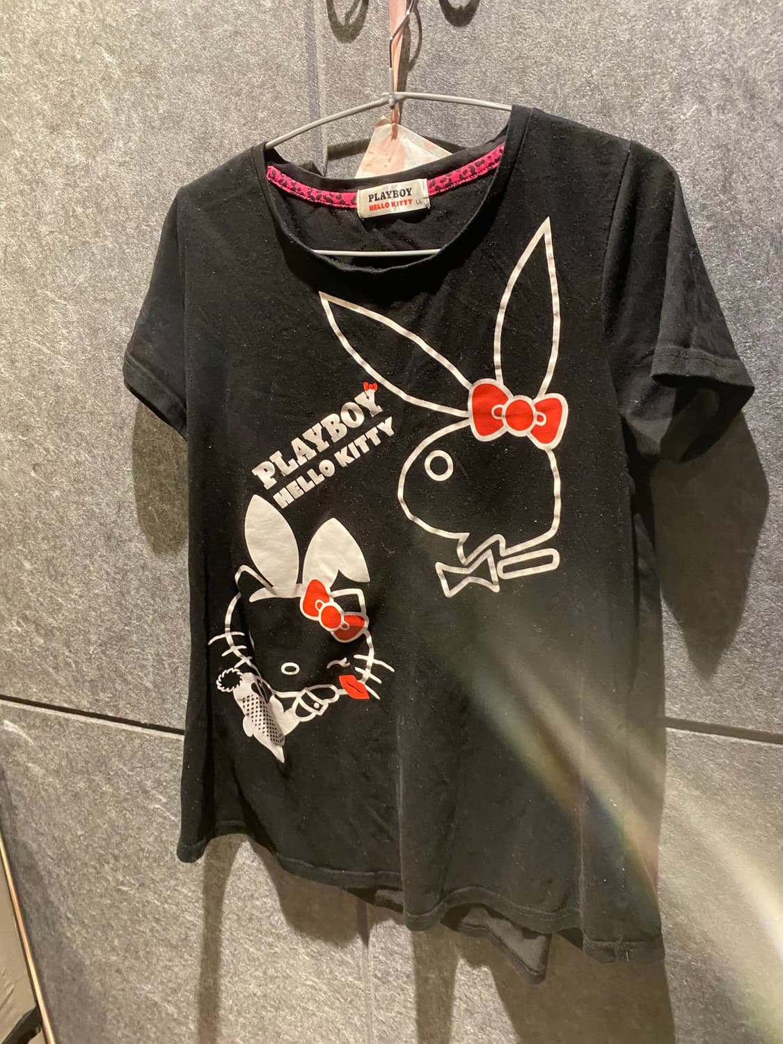 Sanrio Playboi Hello Kitty T Shirt Black 상품이미지4