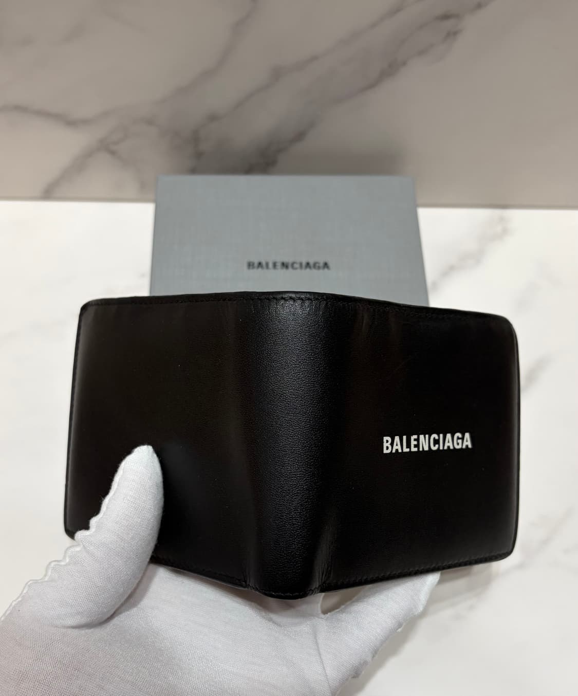 [정품] 발렌시아가 반지갑 판매 상품이미지5