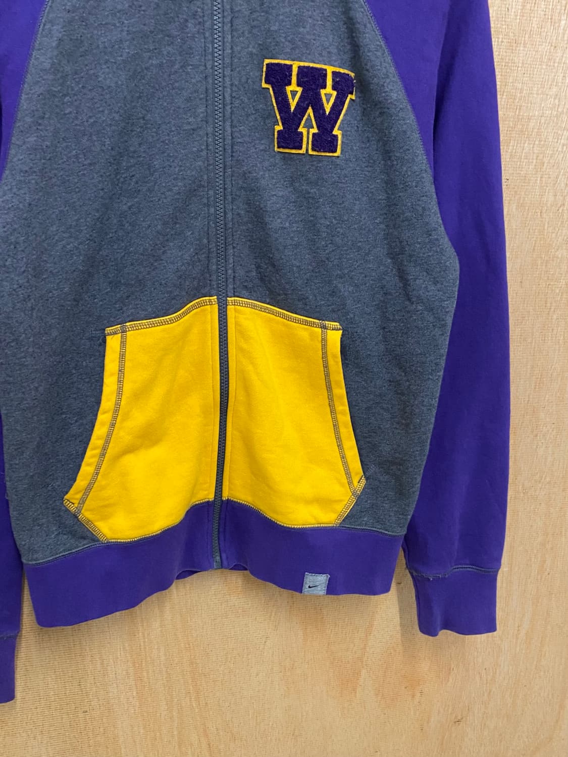 NIKE washington huskies hood zip-up 상품이미지3