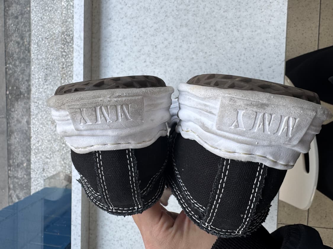 메종 미하라 야스히로 블랙 41 상품이미지5