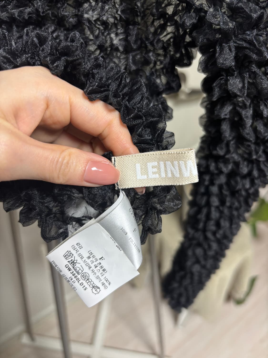 LEINWANDE POOPOKO 블랙 탑  상품이미지2