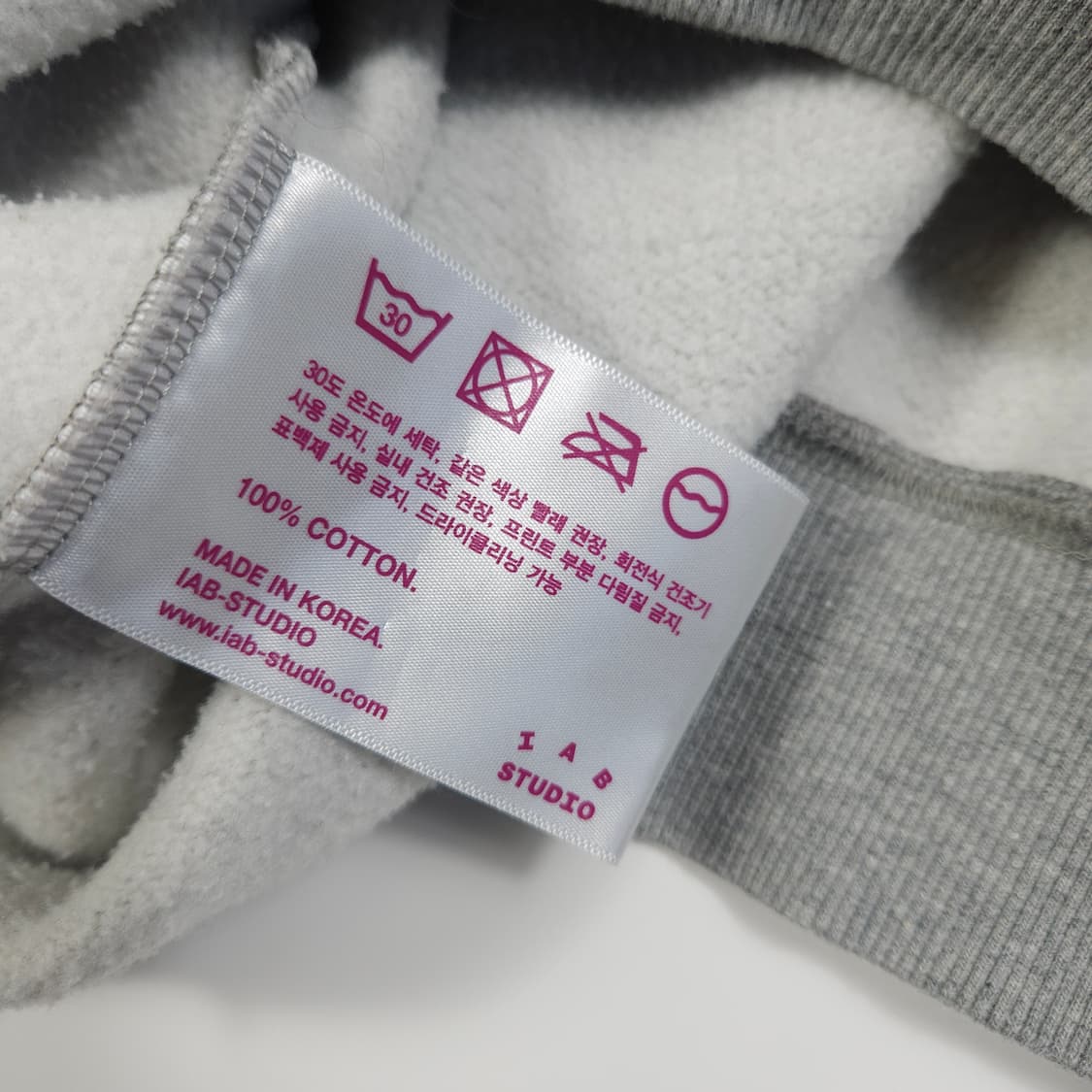 아이앱스튜디오 그레이 후드티  상품이미지8