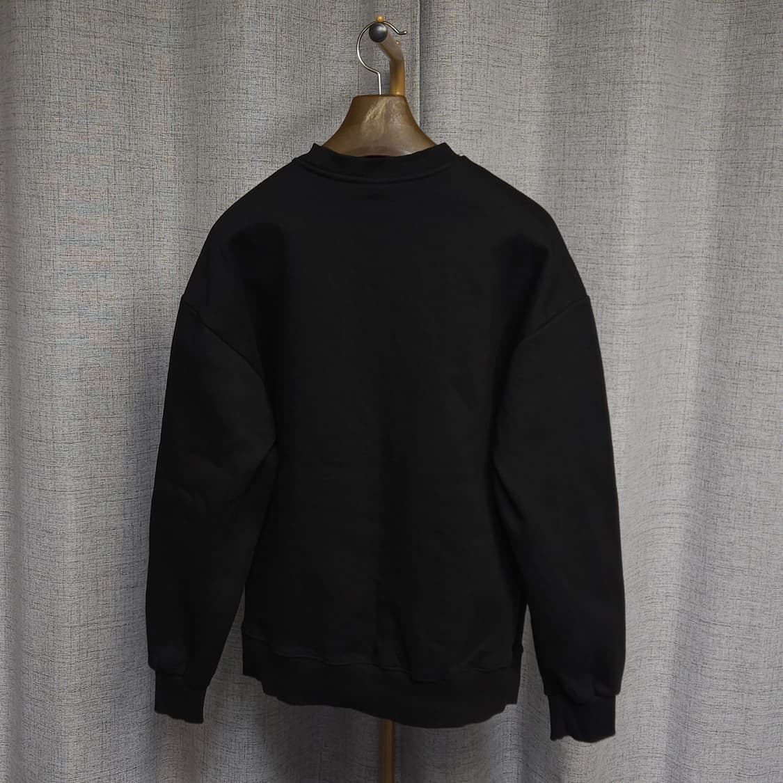 L ) 마르디 메크르디 플라워 그라데이션 맨투맨 상품이미지6