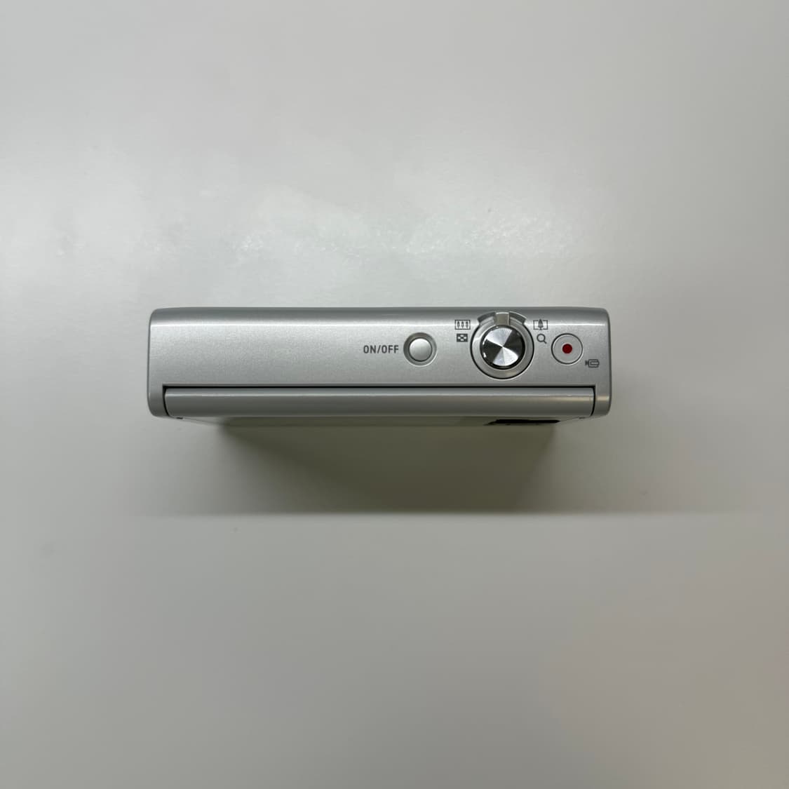 카시오 엑슬림 exilim ex-zr60 실버 상품이미지3