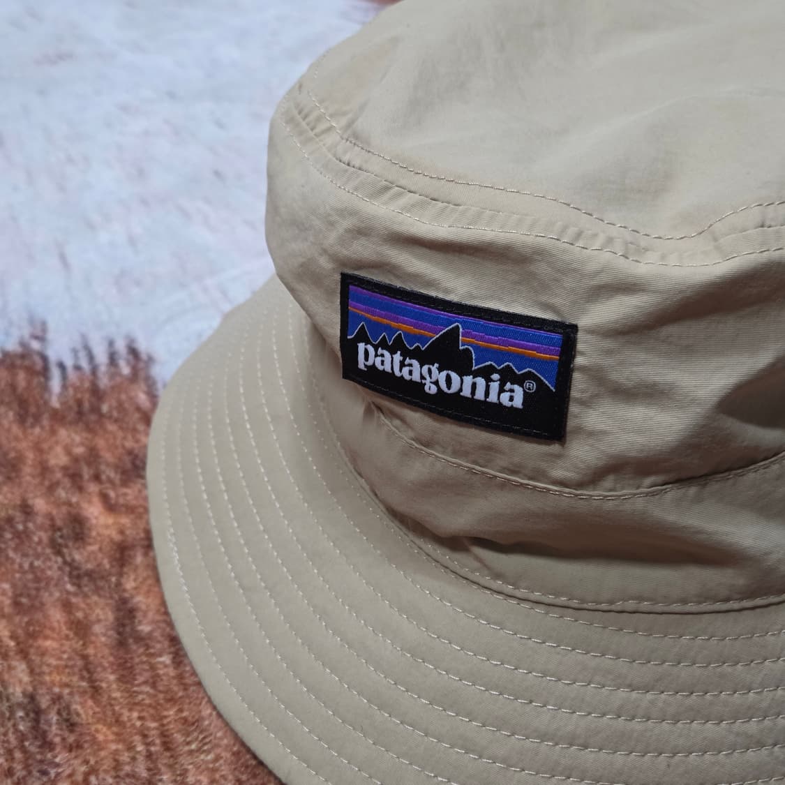 파타고니아 베이지 버킷햇 상품이미지3