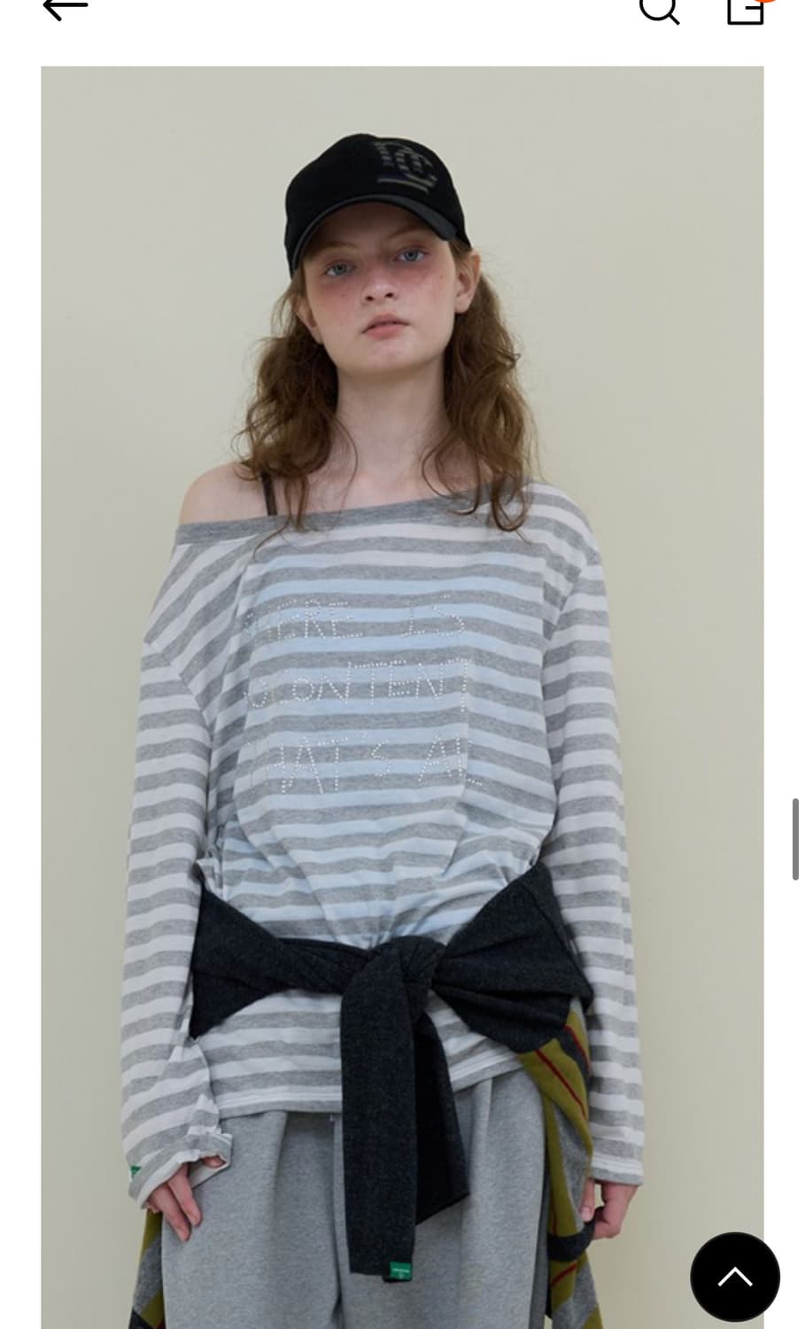 노컨텐츠_오픈숄더 스트라이프 티 상품이미지1